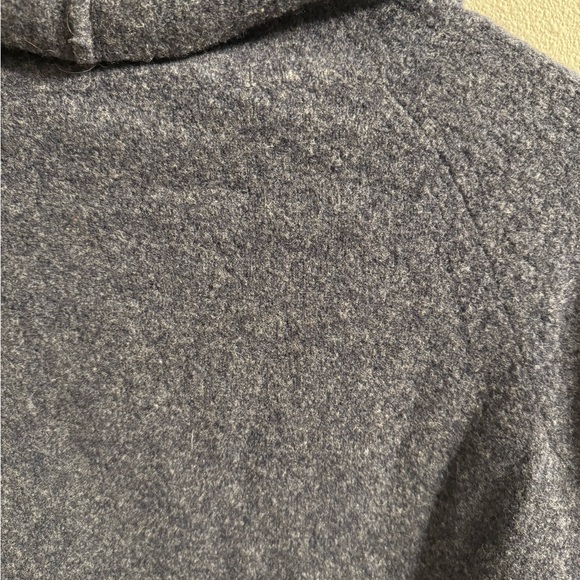 Aritzia Community Plutarch Sweater - Picture 4 of 5